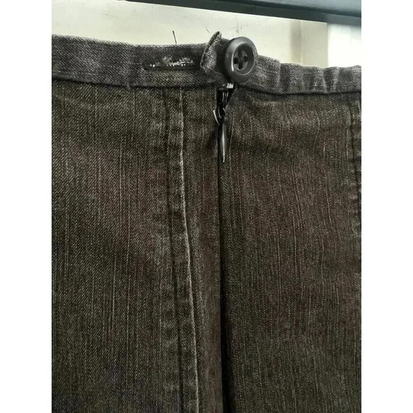 NEW DIRECTIONS thin black denim knee length mermaid tail skirt womens size 16 - Picture 4 of 6